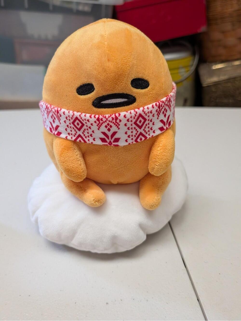 Sanrio GUDETAMA THE LAZY EGG sitting on cloud w Scarf 9" Stuffed toy Plush